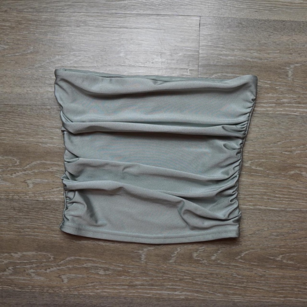 Edikted Silve Ruched Crop Top XS/4